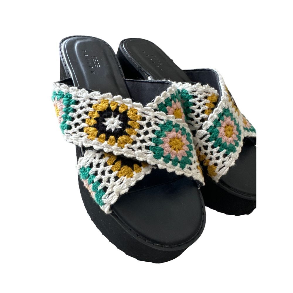ASOS DESIGN Tornado padded cross strap flatforms crochet Sandals Women's sz‎ 9